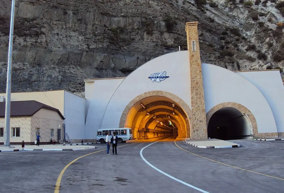 Достопримечательности Дагестана: что посмотреть и куда поехать — тоннель Чиркейской ГЭС и уникальные природные достопримечательности региона