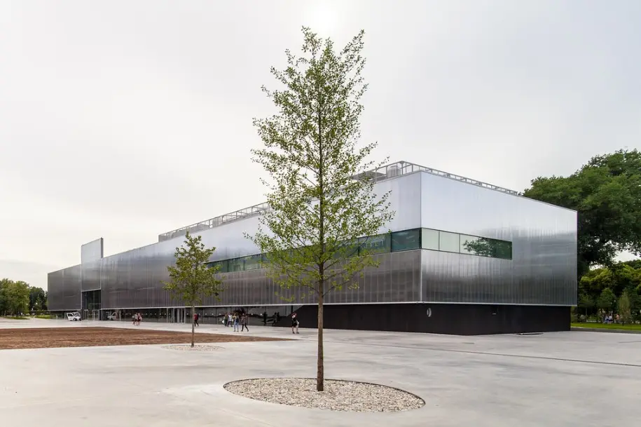 Музей современного искусства «Гараж» — популярная платная достопримечательность и развлечение в Москве