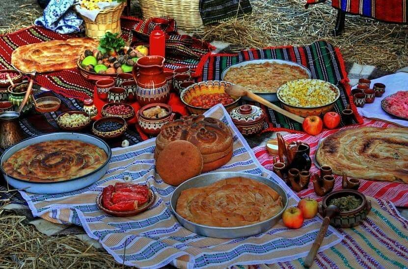 Гастрономический туризм в России: как спланировать путешествие и выбрать лучшие региональные вкусы