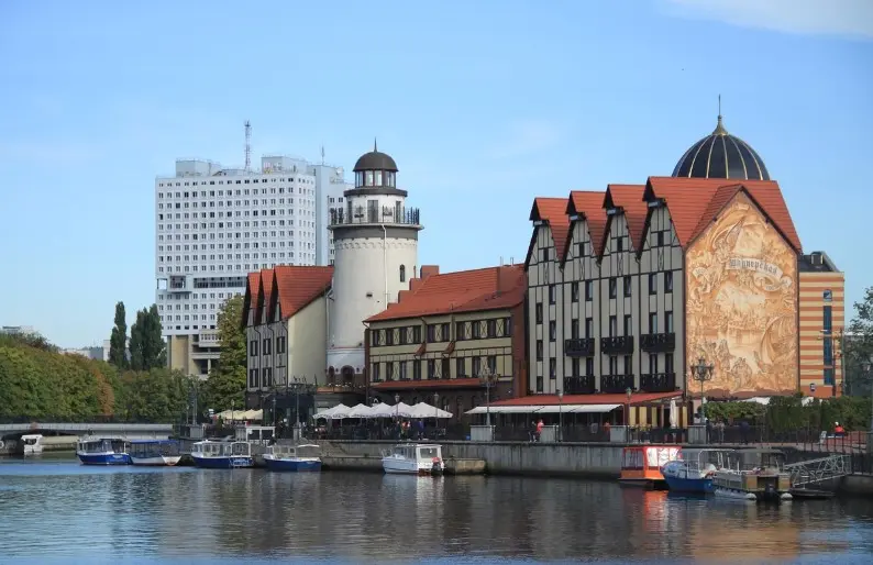 Авиабилеты и ЖД-билеты в Калининграде