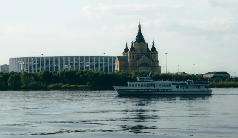 Авиабилеты и ЖД-билеты в Нижний Новгород