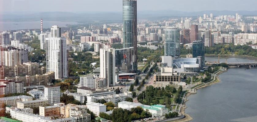 Куда поехать из Екатеринбурга — панорама города и отправная точка для путешествий