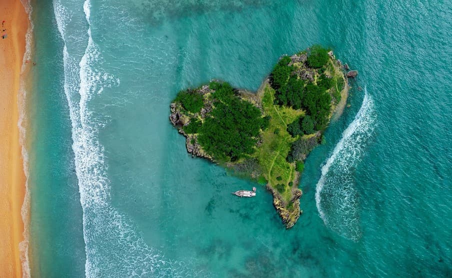 Горящие туры летом и в высокий сезон: как их найти — куда смотреть выгодные варианты