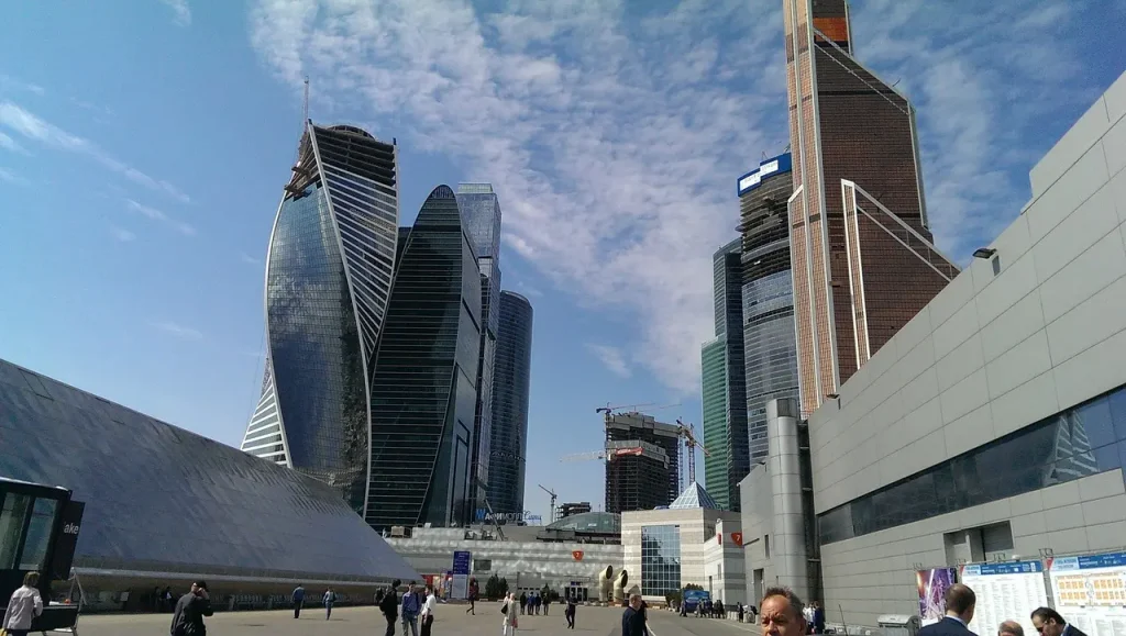 Москва в сентябре: небоскрёбы Москва-Сити и прогулки по современному центру столицы