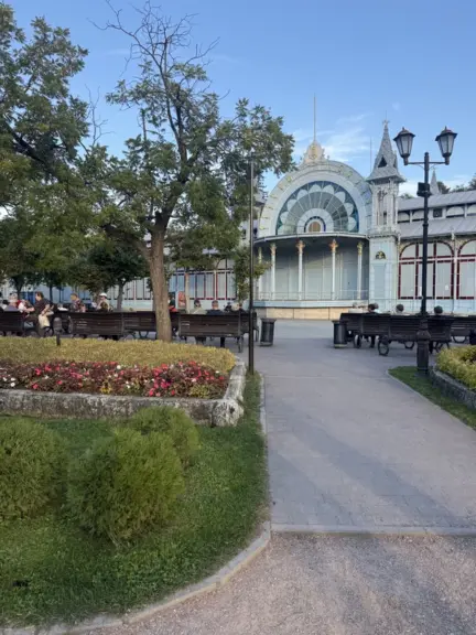 Пятигорск и гора Машук — из Кисловодска