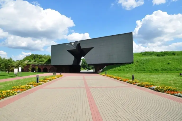 Минск — Брест: один день на западе Беларуси