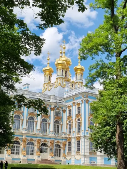 Из Петербурга в Царское Село: дворец и Янтарная комната